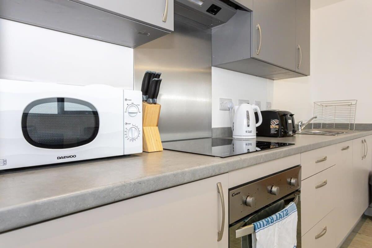 Stunning 2 Bed Apartment In Salford Amazing Views 맨체스터 외부 사진